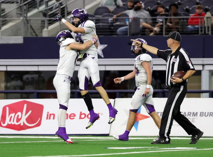 Benjamin vs Oglesby UIL 1-A Six-Man Division 2 Final December 13, 2023 Photo-Tommy Hays87